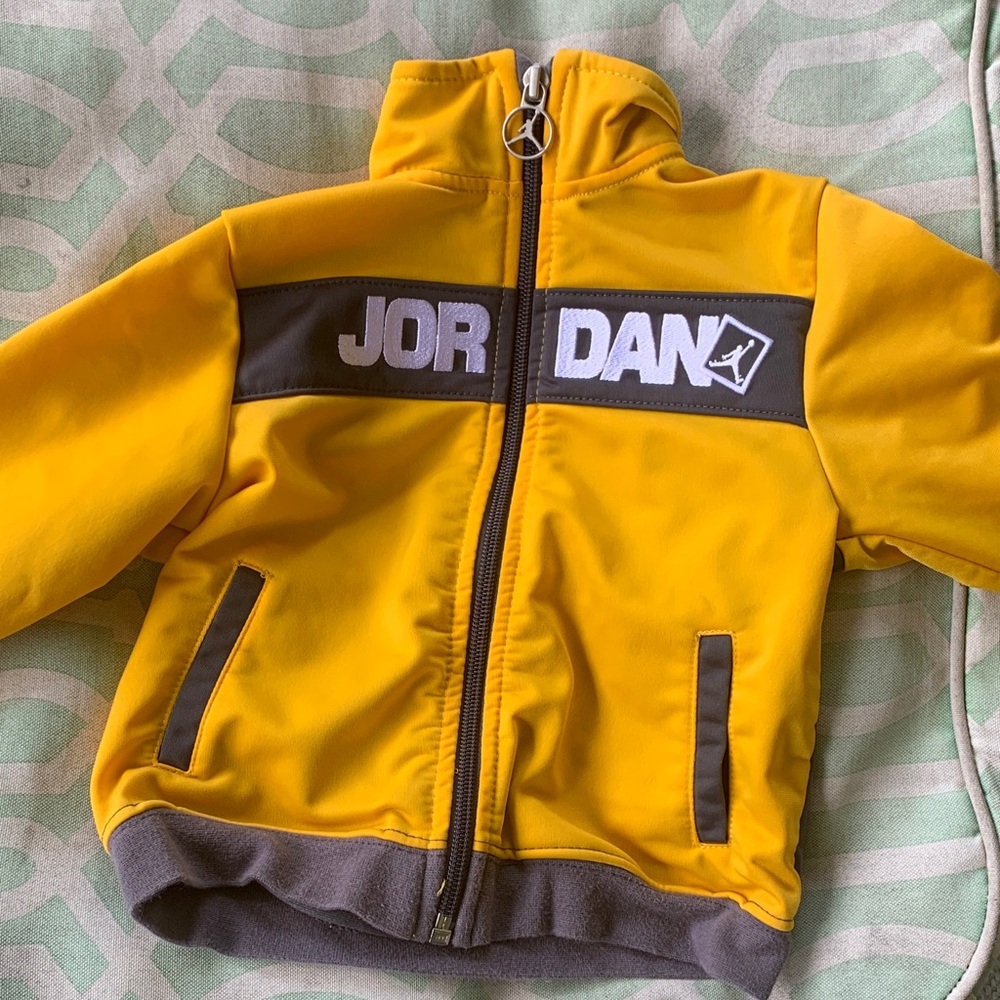 Nike Air Jordan Zip Up Track Jacket Toddler Size 18 M YELLOW